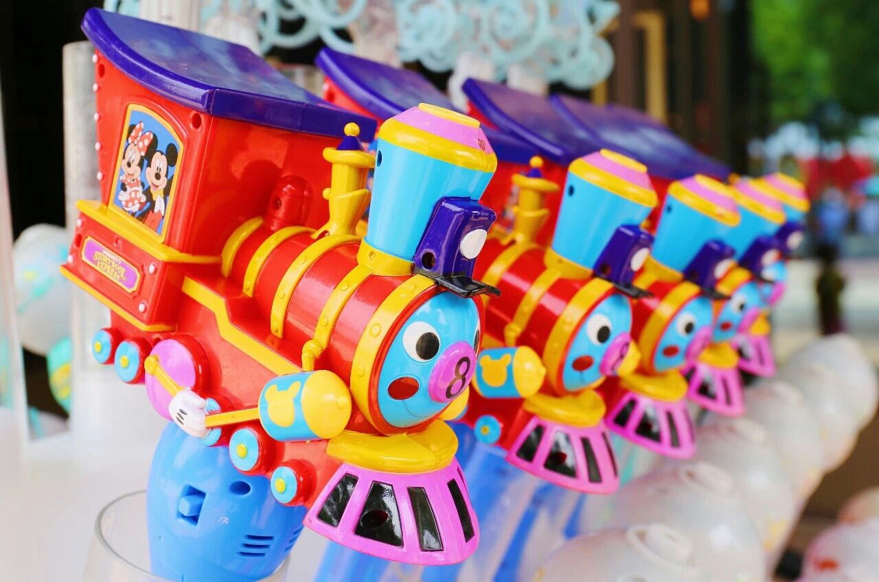 你猜这是迪士尼乐园的是什么周边呀