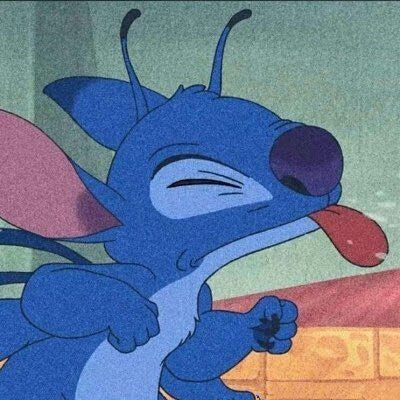 吐口水的史迪仔