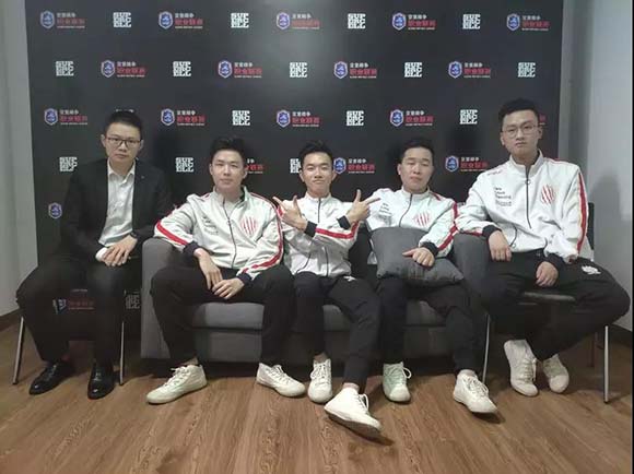 季后赛DAY2采访合集：什么？Nova只发挥了7成功力