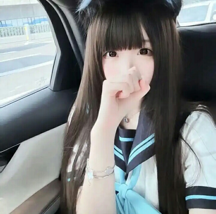 偷偷折下一角 不想再翻篇>m<