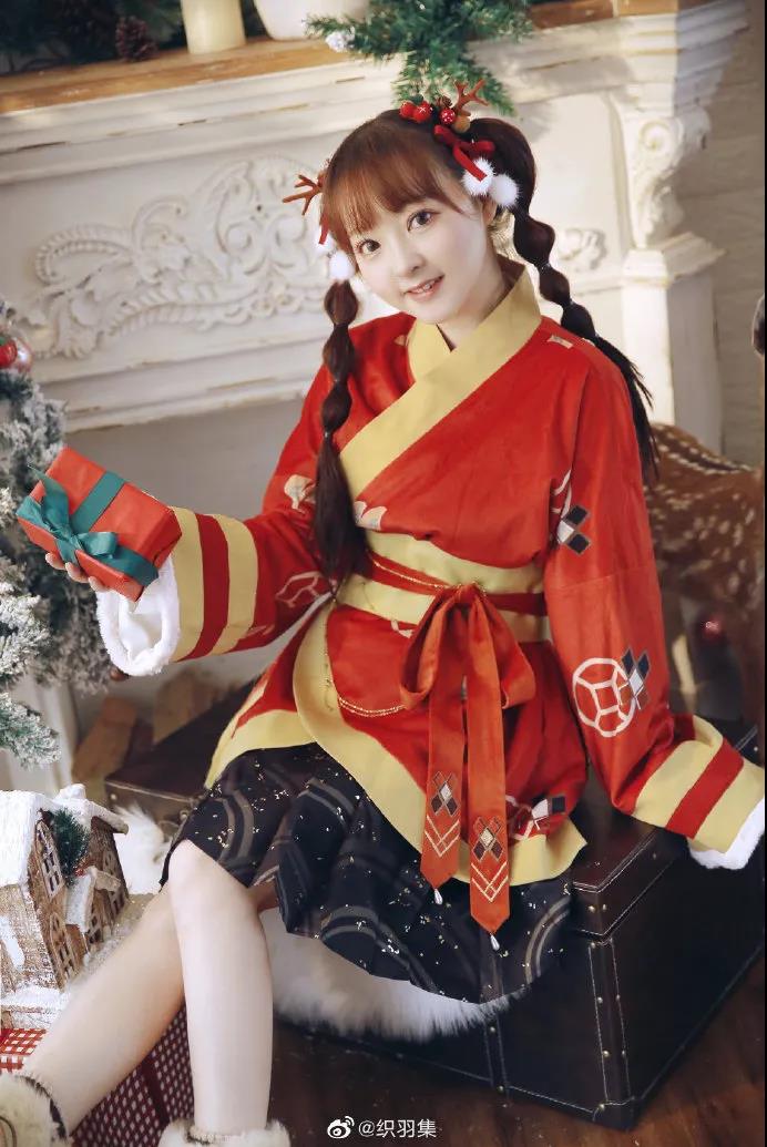 新剑侠情缘X织羽集联名款实体汉服来啦，请接受美图暴击！