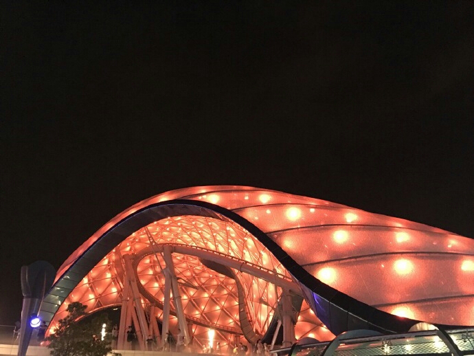 明日世界夜景