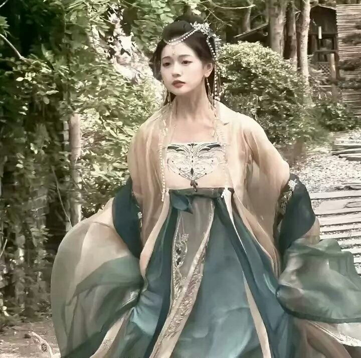 ✨《推荐女头》❤️👌 复古哒👀👐点赞抱走🌷🐒